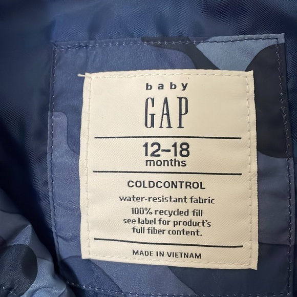 Gap Blue Camo Puffer Vest size 12-18 months - Picture 4 of 6
